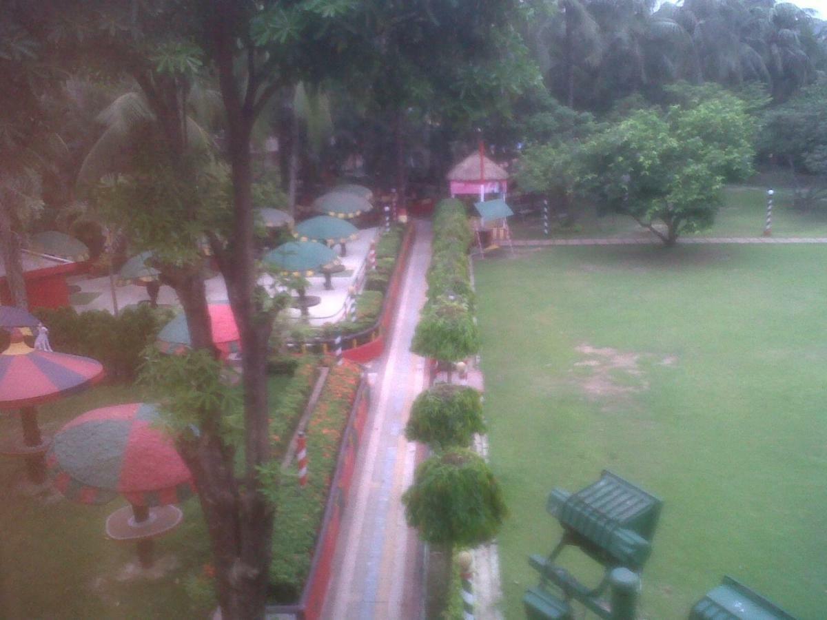 Palm Village Resort Kalkutta Kültér fotó